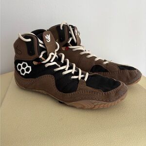 Rudis Wrestling Shoes Men's Size 9 Brown/Black Pre-owned